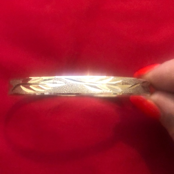 Sterling solid silver bangle - Picture 1 of 8